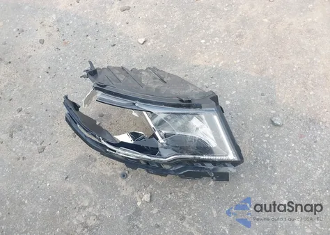 2019 Jeep Compass Latitude 4X4 из США, поврежденный, VIN 3C4NJDBB0KT827673